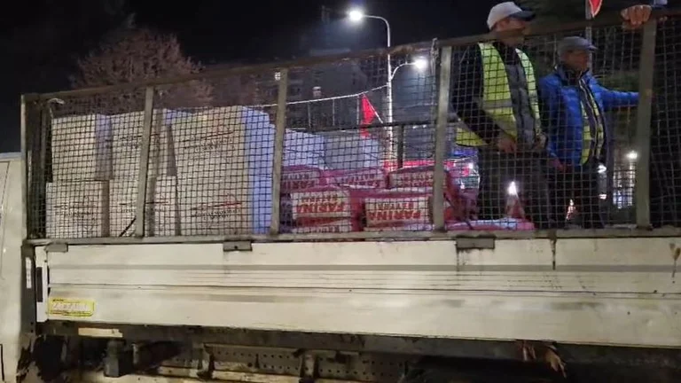 מזג אוויר רע ב Pogradc, 7 גשרים פגומים, לפנות שש משפחות, משלוח הקלה