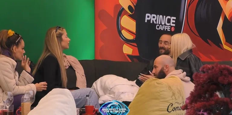 בניטה מתנצלת שוב בפני אליאנה ולמשפחתה