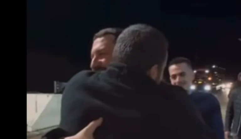ברגע שקצין המשטרה לשעבר ארבור ספיו נכנס לקוסובו והוא צפוי מבני המשפחה.