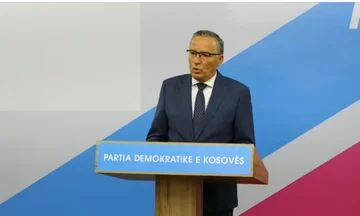 Bedri Hamza sot mban konferencë për media