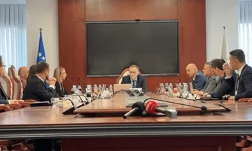 KKP는 Kelmendi와 Qalajt BAR의 약속에 대한 두 가지 결정 절차는 헌법, 규정 및 규정에 따라 수행 될 것이라고 말했다
