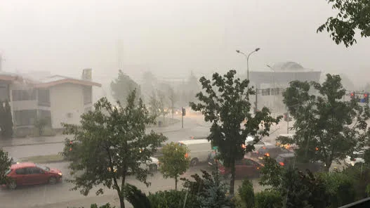 פריסטינה מפעילה צוות חירום בשל גשם כבד
