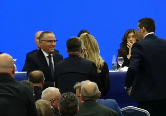Bedri Hamza, פעילים: PDK בנוי על הקרבה, לא על אינטרסים אישיים