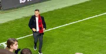 Amir Abrashi beendet sein Abenteuer mit Albanien, zieht sich mit einer Zeremonie vor dem Spiel mit England zurück