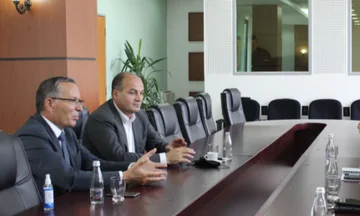 Enver Hoxhaj napoveduje kandidaturo za predsednika PDK