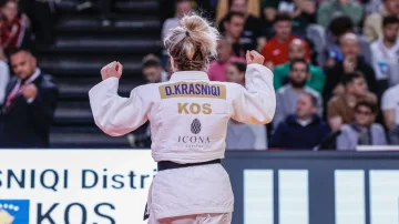 Ausländische Distria Krasniqi verleiht Kosovo Gold in Kroatien