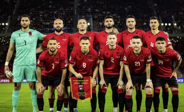 Wie viel Geld verdient Albanien, wenn es sich in der historischen Welt qualifiziert?