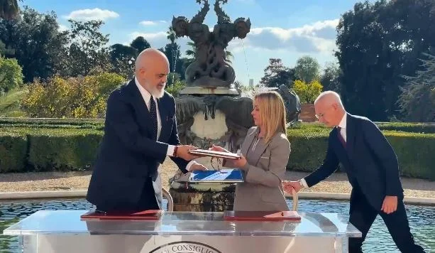 המפגש הראשון בין שתי ממשלות, ראמה ומילון חתמו על 16 הסכמים