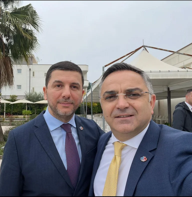 Tahiri: Memley מתמודדת עם שני אתגרים של אחדות PDK ושימור מורשת מנהיגות בהאג