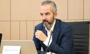 KSHZ nalaga 91 glob za politične stranke v Albaniji