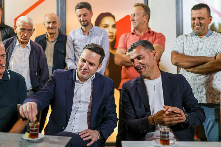 אובדיה עונה לטארי: רגל אחת עומדת ב-LDK, הצוואר במסיבה אחרת