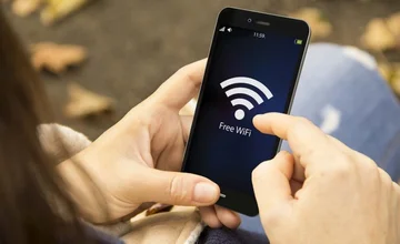Google adverte: Não use Wi-Fi público, arrisque as contas.