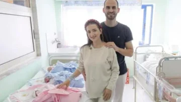 Мъжете рискуват да загубят зрението си, родителите викат за помощ.