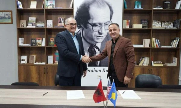 A prizreni LDK megkéri szavazóit, hogy szavazzanak vasárnap Shaqir Totaj elnökre.