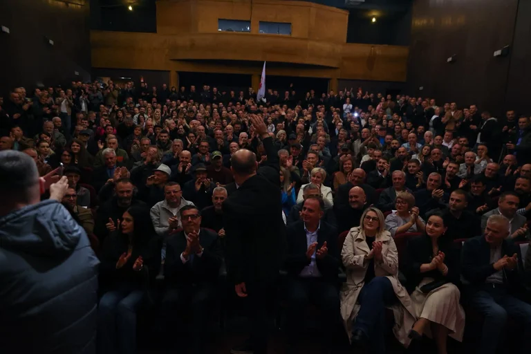 Lutfi Haziri: Vasárnap az LDK nyer, jobb nekik, mint egy végtelen horror Anamorava polgárainak.