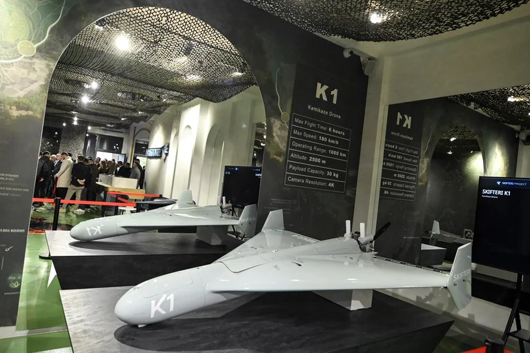 Alsó “Kosova”, maximális sebessége 180km / h