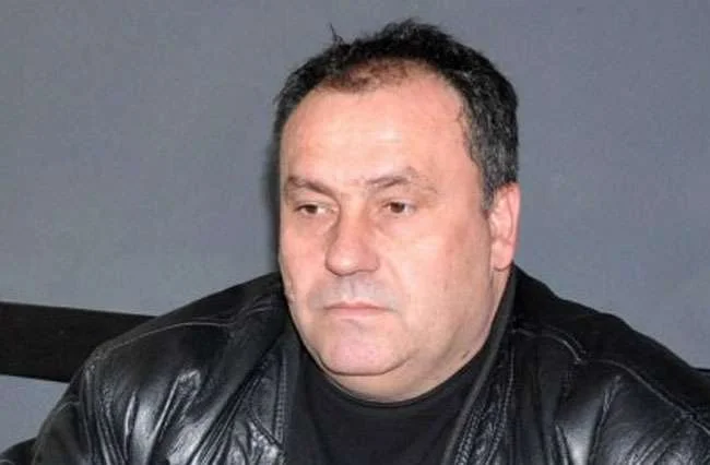 “ > Szerbia által illegális szónokként megnevezve”, a Klokoti jelölt sürgeti Spasic felfüggesztését
