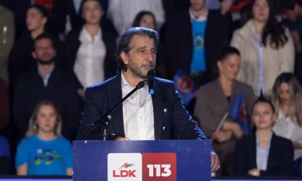 Pristina ma a világ térképén van, én vagyok a nagy projektek elnöke, nem állok meg az akadályoknál