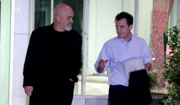 Edi Rama išče osvoboditev Eriona Veliaja.