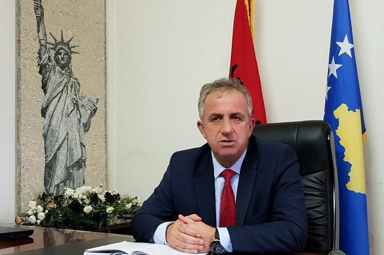 Kryetari i Sukarekës kishte pasur kontakte me njërin prej dy policëve të infektuar me koronavirus