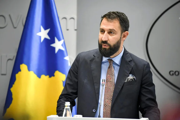 Krasniqi: I can't say when bridge can be opened in Mitrovica