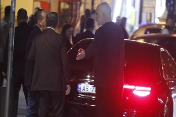 Az SP, Tirana Rama- deputációi: Az alkotmányhatározat ellenére készülj fel a választásra