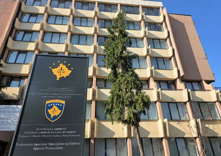Gjakova különleges ügyésze, az EU tisztviselőjének Injion ügyében indított nyomozások