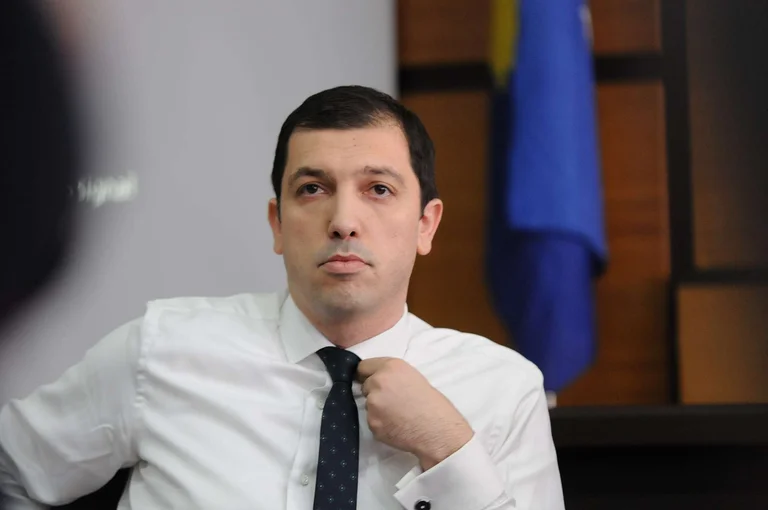 Sejdiu: gobierno de Kurti, temer la corrupción.