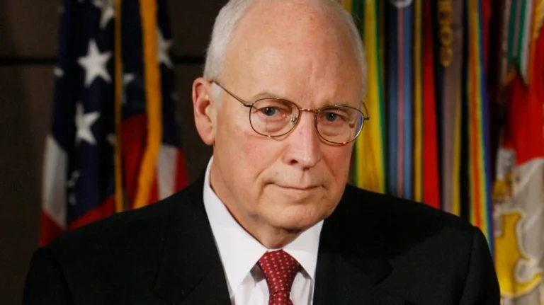 Dick Cheny meghalt, volt republikánus alelnök, befolyással George W. Bush-ra.