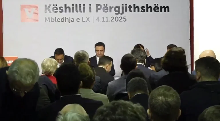 Albánia himnuszával a VV elkezdi a KP gyűjtését