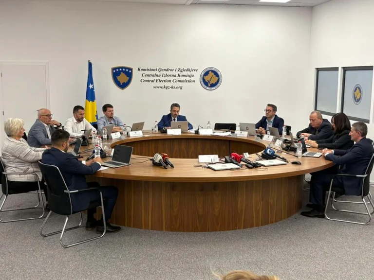 CEC je napovedal končne rezultate za občine