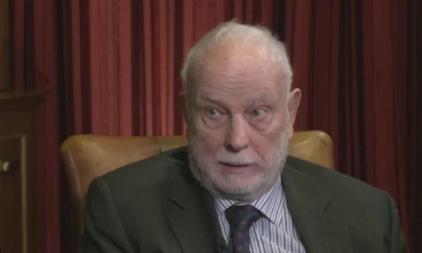 Pettifer: Az amerikai találkozó a KLA-vel nagy változást hozott, a bírói normák Hágában nagyon alacsonyak, az USA megérti