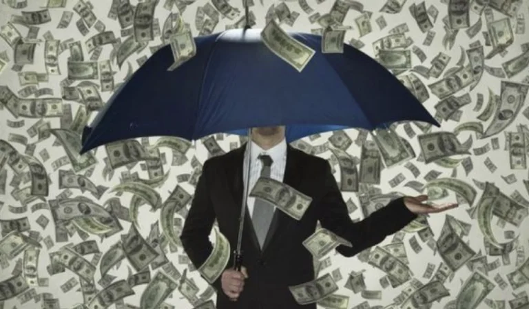 List of 10 World's Richest People According to Forbes