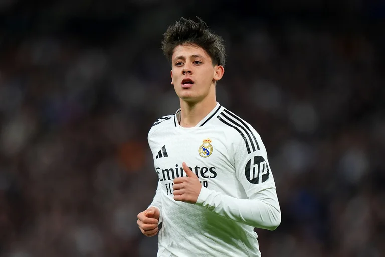 A Real Madrid 2 millió eurót fizet Fenerbahces-nak Arda Guler érkezése után.