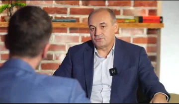 Hoxhaj: Shoh tendencë te Kurti për ta përmbysur rendin kushtetues dhe juridik