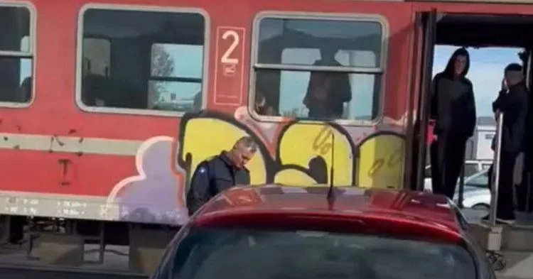 Accident entre train et voiture à Bice, Drenas