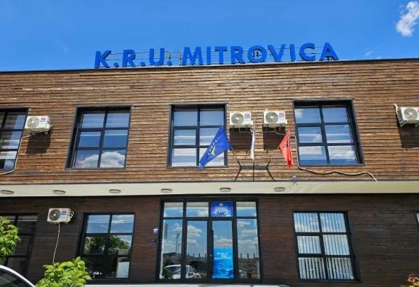 Ujësjellësi i Mitrovicës bën publik një njoftim që ka marrë nga Ibër-Lepenci: Do të ketë mungesë të ujit në disa pjesë