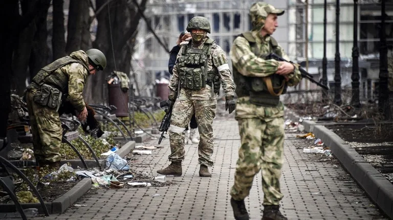 Comme aux temps romains: comment les soldats russes qui abandonnent le front sont punis par les commandants