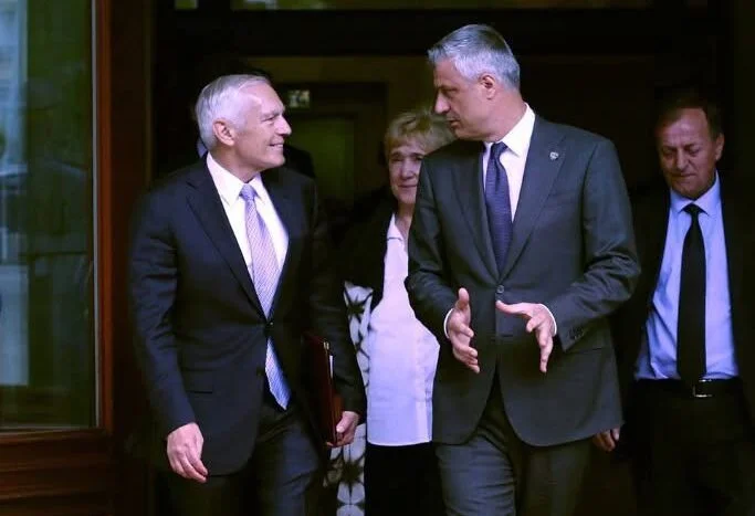 The prosecution rejects Wesley Clark's statement to material evidence