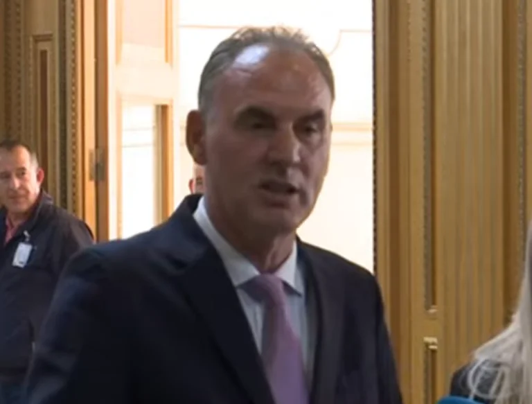 Limaj dit”po” de rencontrer le président Osmani
