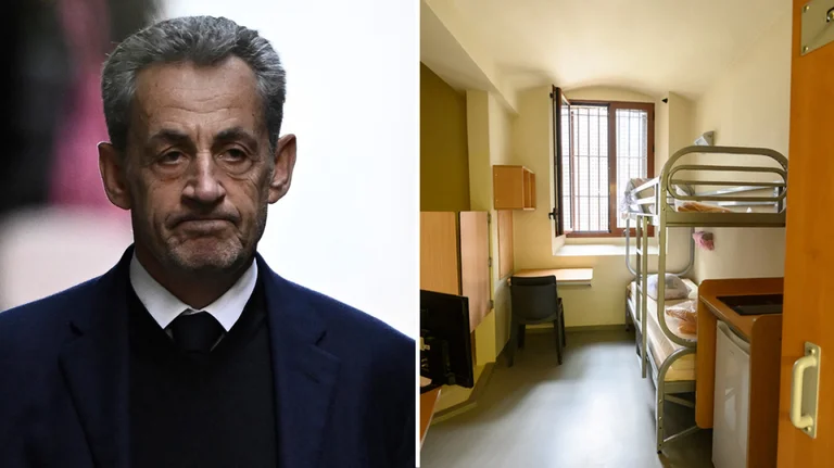 Uvnitř cely VIP postel bývalého francouzského prezidenta, stůl a televize
