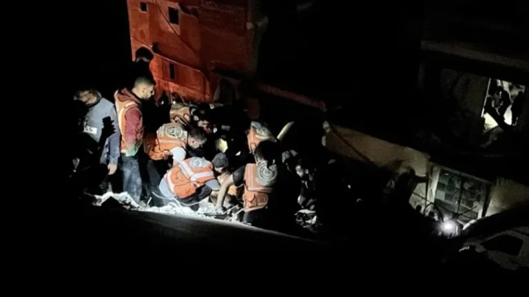 Ισραηλινές επιθέσεις στη Γάζα τουλάχιστον 90 νεκροί και πάνω από 200 τραυματίες