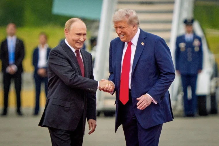 Trump: Putin deve fermare la guerra in Ucraina, non testare razzi