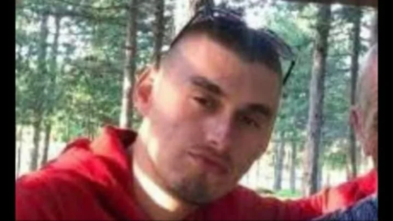 He was seen riding a bus toward Decani, he stopped searching for Florian Tabak, missing for six days.