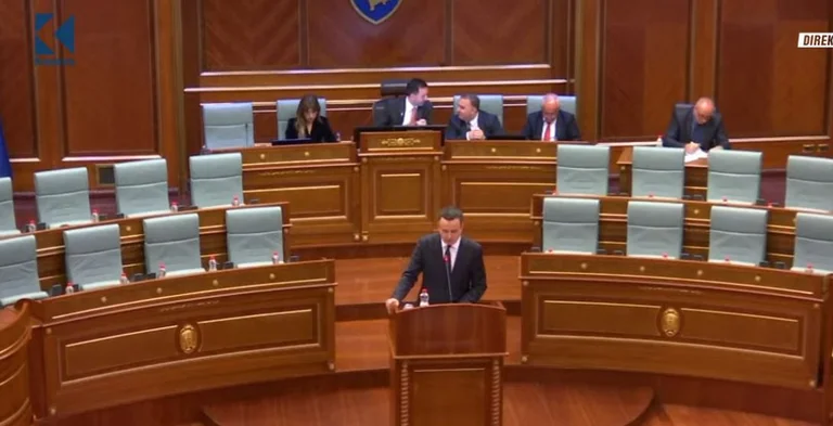 Reuters: Alegerile se apropie, partidele au refuzat să se pronunțe cu Kurti din cauza rapoartelor sale cu Vestul