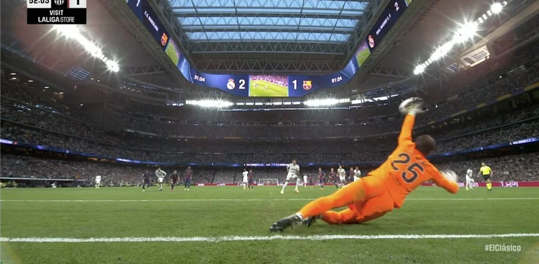 Bun venit din partea lui Szceszny, Mbappin a ratat pedeapsa pentru Barca.