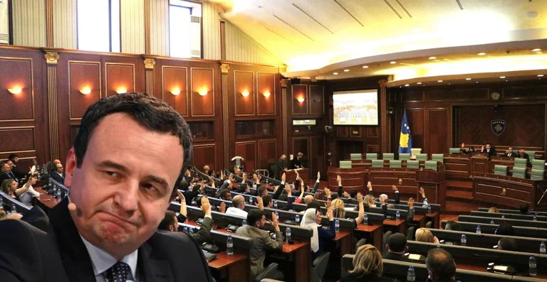 Kurt va avea numere sau va intra ţara într-o nouă criză politică?