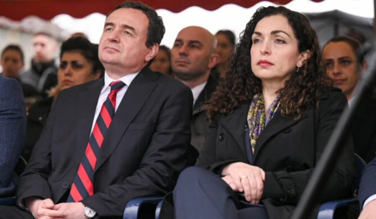 El presidente muestra pasos en caso de fracaso de Kurt
