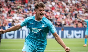 Ja Barcelona, edle Aslan ist auch drei Premierliga Clubs lieben