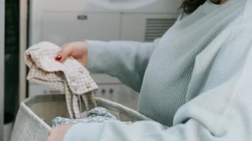 How to dry your clothes at home without raising your electricity bill: Three Simple Ways That Work